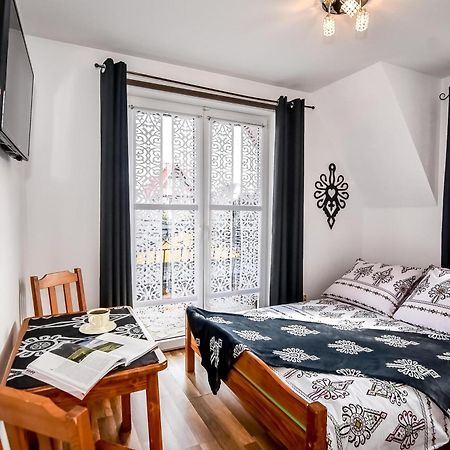 U Ireny Bed & Breakfast Зомб Екстериор снимка