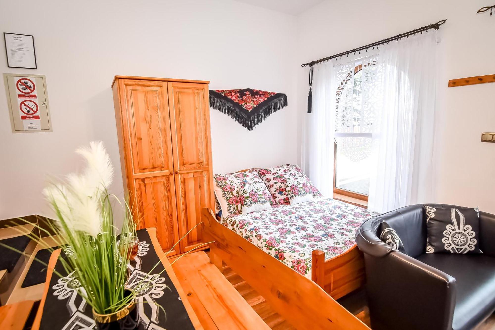 U Ireny Bed & Breakfast Зомб Екстериор снимка